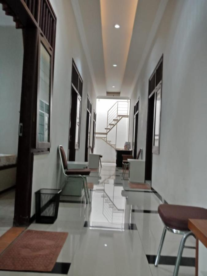 Amaya Guest House Syariah Alastuwo Extérieur photo
