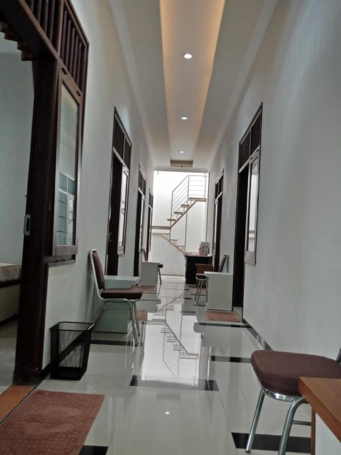 Amaya Guest House Syariah Alastuwo Extérieur photo